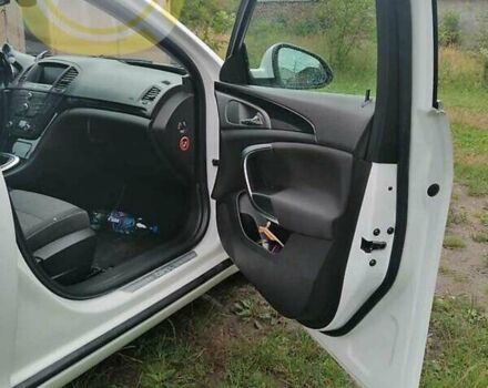 Білий Опель Інсігнія, об'ємом двигуна 1.96 л та пробігом 270 тис. км за 7700 $, фото 18 на Automoto.ua