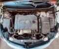 Білий Опель Інсігнія, об'ємом двигуна 1.96 л та пробігом 280 тис. км за 7500 $, фото 9 на Automoto.ua