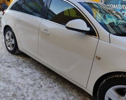 Белый Опель Инсигния, объемом двигателя 1.96 л и пробегом 302 тыс. км за 9500 $, фото 10 на Automoto.ua