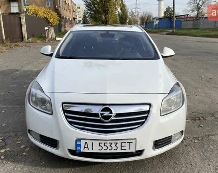 Белый Опель Инсигния, объемом двигателя 1.96 л и пробегом 274 тыс. км за 10200 $, фото 3 на Automoto.ua