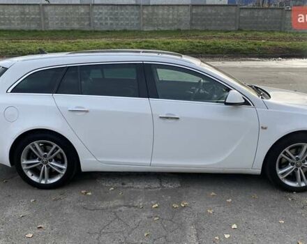 Белый Опель Инсигния, объемом двигателя 1.96 л и пробегом 274 тыс. км за 10200 $, фото 5 на Automoto.ua