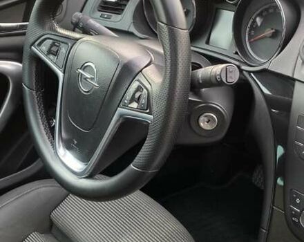 Белый Опель Инсигния, объемом двигателя 1.96 л и пробегом 274 тыс. км за 10200 $, фото 35 на Automoto.ua