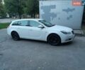 Белый Опель Инсигния, объемом двигателя 1.96 л и пробегом 265 тыс. км за 6700 $, фото 4 на Automoto.ua