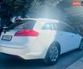 Білий Опель Інсігнія, об'ємом двигуна 1.96 л та пробігом 280 тис. км за 7500 $, фото 4 на Automoto.ua