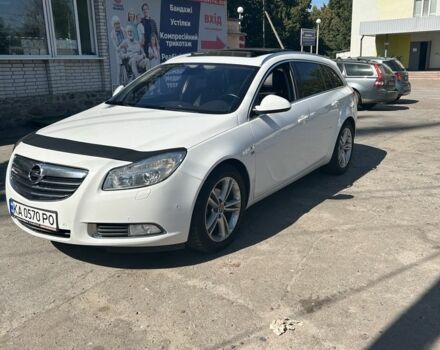 Білий Опель Інсігнія, об'ємом двигуна 2 л та пробігом 3 тис. км за 8600 $, фото 5 на Automoto.ua