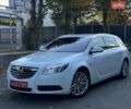 Белый Опель Инсигния, объемом двигателя 2 л и пробегом 130 тыс. км за 9300 $, фото 3 на Automoto.ua