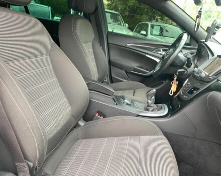 Белый Опель Инсигния, объемом двигателя 2 л и пробегом 241 тыс. км за 10290 $, фото 36 на Automoto.ua