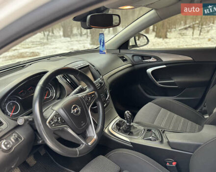 Белый Опель Инсигния, объемом двигателя 2 л и пробегом 317 тыс. км за 8700 $, фото 8 на Automoto.ua