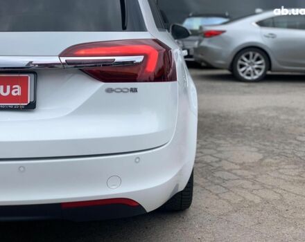 Белый Опель Инсигния, объемом двигателя 2 л и пробегом 241 тыс. км за 10290 $, фото 10 на Automoto.ua