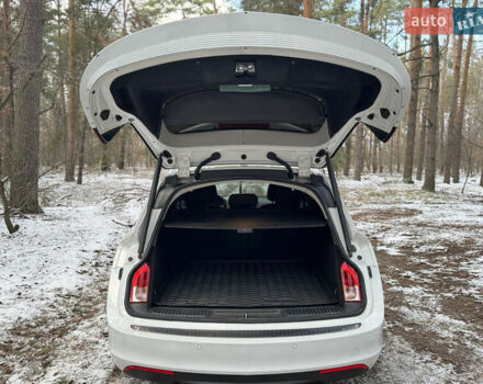 Белый Опель Инсигния, объемом двигателя 2 л и пробегом 317 тыс. км за 8700 $, фото 13 на Automoto.ua