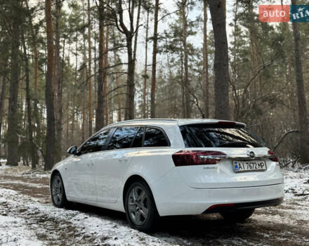 Белый Опель Инсигния, объемом двигателя 2 л и пробегом 317 тыс. км за 8700 $, фото 2 на Automoto.ua