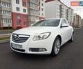 Белый Опель Инсигния, объемом двигателя 1.96 л и пробегом 265 тыс. км за 10300 $, фото 1 на Automoto.ua