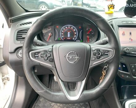 Белый Опель Инсигния, объемом двигателя 2 л и пробегом 241 тыс. км за 10290 $, фото 25 на Automoto.ua