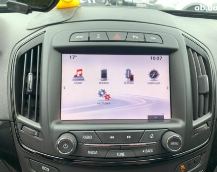 Белый Опель Инсигния, объемом двигателя 2 л и пробегом 241 тыс. км за 10290 $, фото 27 на Automoto.ua