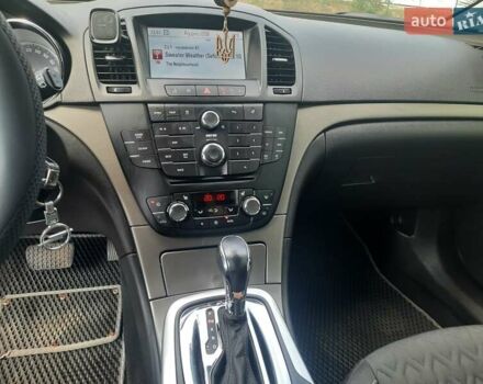 Білий Опель Інсігнія, об'ємом двигуна 1.96 л та пробігом 210 тис. км за 9500 $, фото 12 на Automoto.ua