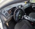 Білий Опель Інсігнія, об'ємом двигуна 1.96 л та пробігом 320 тис. км за 7500 $, фото 1 на Automoto.ua