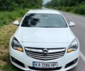 Білий Опель Інсігнія, об'ємом двигуна 2 л та пробігом 270 тис. км за 9000 $, фото 1 на Automoto.ua