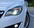 Белый Опель Инсигния, объемом двигателя 2 л и пробегом 348 тыс. км за 8999 $, фото 3 на Automoto.ua