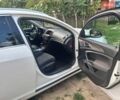 Белый Опель Инсигния, объемом двигателя 1.96 л и пробегом 179 тыс. км за 9000 $, фото 12 на Automoto.ua
