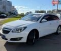 Білий Опель Інсігнія, об'ємом двигуна 1.96 л та пробігом 274 тис. км за 8990 $, фото 3 на Automoto.ua