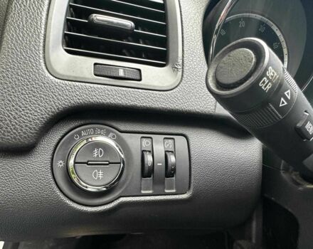 Белый Опель Инсигния, объемом двигателя 2 л и пробегом 211 тыс. км за 6890 $, фото 10 на Automoto.ua