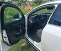 Белый Опель Инсигния, объемом двигателя 1.96 л и пробегом 179 тыс. км за 9000 $, фото 15 на Automoto.ua
