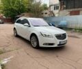 Белый Опель Инсигния, объемом двигателя 2 л и пробегом 288 тыс. км за 8500 $, фото 11 на Automoto.ua