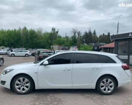 Белый Опель Инсигния, объемом двигателя 2 л и пробегом 241 тыс. км за 10290 $, фото 7 на Automoto.ua
