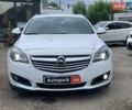 Белый Опель Инсигния, объемом двигателя 2 л и пробегом 241 тыс. км за 9290 $, фото 2 на Automoto.ua