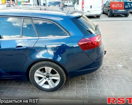 Білий Опель Інсігнія, об'ємом двигуна 2 л та пробігом 200 тис. км за 8500 $, фото 2 на Automoto.ua