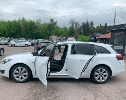 Белый Опель Инсигния, объемом двигателя 2 л и пробегом 241 тыс. км за 10290 $, фото 13 на Automoto.ua