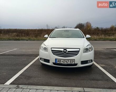 Білий Опель Інсігнія, об'ємом двигуна 1.96 л та пробігом 265 тис. км за 10300 $, фото 43 на Automoto.ua