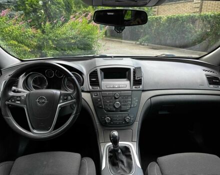 Белый Опель Инсигния, объемом двигателя 2 л и пробегом 211 тыс. км за 6890 $, фото 17 на Automoto.ua