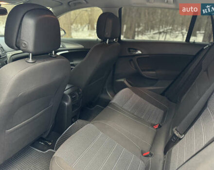 Белый Опель Инсигния, объемом двигателя 2 л и пробегом 317 тыс. км за 8700 $, фото 11 на Automoto.ua