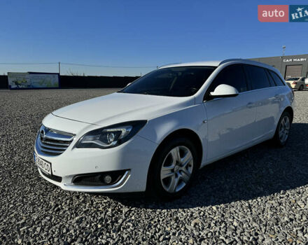 Білий Опель Інсігнія, об'ємом двигуна 1.96 л та пробігом 278 тис. км за 10000 $, фото 8 на Automoto.ua