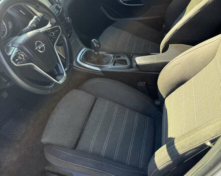 Білий Опель Інсігнія, об'ємом двигуна 1.96 л та пробігом 278 тис. км за 10000 $, фото 32 на Automoto.ua