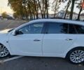 Белый Опель Инсигния, объемом двигателя 1.96 л и пробегом 246 тыс. км за 12300 $, фото 7 на Automoto.ua