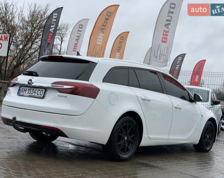 Белый Опель Инсигния, объемом двигателя 2 л и пробегом 179 тыс. км за 9399 $, фото 12 на Automoto.ua