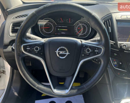 Білий Опель Інсігнія, об'ємом двигуна 2 л та пробігом 334 тис. км за 9150 $, фото 12 на Automoto.ua