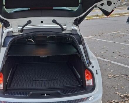 Белый Опель Инсигния, объемом двигателя 2 л и пробегом 260 тыс. км за 13200 $, фото 7 на Automoto.ua