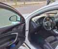 Белый Опель Инсигния, объемом двигателя 2 л и пробегом 246 тыс. км за 12800 $, фото 4 на Automoto.ua