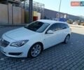 Белый Опель Инсигния, объемом двигателя 2 л и пробегом 280 тыс. км за 8450 $, фото 6 на Automoto.ua