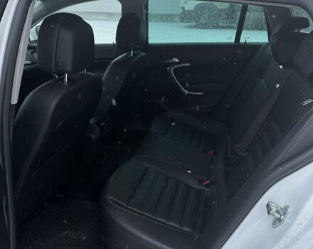 Белый Опель Инсигния, объемом двигателя 1.96 л и пробегом 192 тыс. км за 8999 $, фото 20 на Automoto.ua