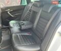 Белый Опель Инсигния, объемом двигателя 2 л и пробегом 250 тыс. км за 11890 $, фото 11 на Automoto.ua