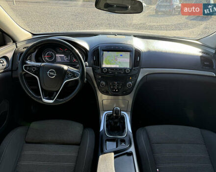 Білий Опель Інсігнія, об'ємом двигуна 1.96 л та пробігом 278 тис. км за 10000 $, фото 31 на Automoto.ua