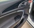 Белый Опель Инсигния, объемом двигателя 1.96 л и пробегом 280 тыс. км за 10200 $, фото 13 на Automoto.ua