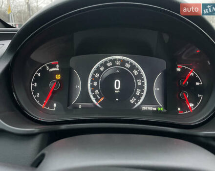 Белый Опель Инсигния, объемом двигателя 1.96 л и пробегом 298 тыс. км за 9950 $, фото 30 на Automoto.ua