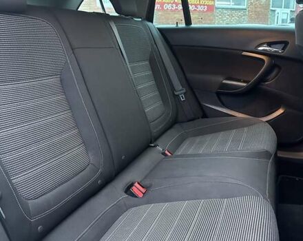 Белый Опель Инсигния, объемом двигателя 2 л и пробегом 288 тыс. км за 8800 $, фото 16 на Automoto.ua