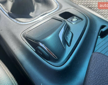 Білий Опель Інсігнія, об'ємом двигуна 2 л та пробігом 334 тис. км за 9150 $, фото 20 на Automoto.ua