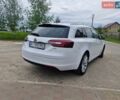 Белый Опель Инсигния, объемом двигателя 1.96 л и пробегом 280 тыс. км за 9699 $, фото 3 на Automoto.ua